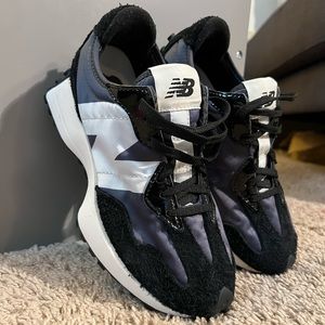 New Balance - Size 5 Women NWOT